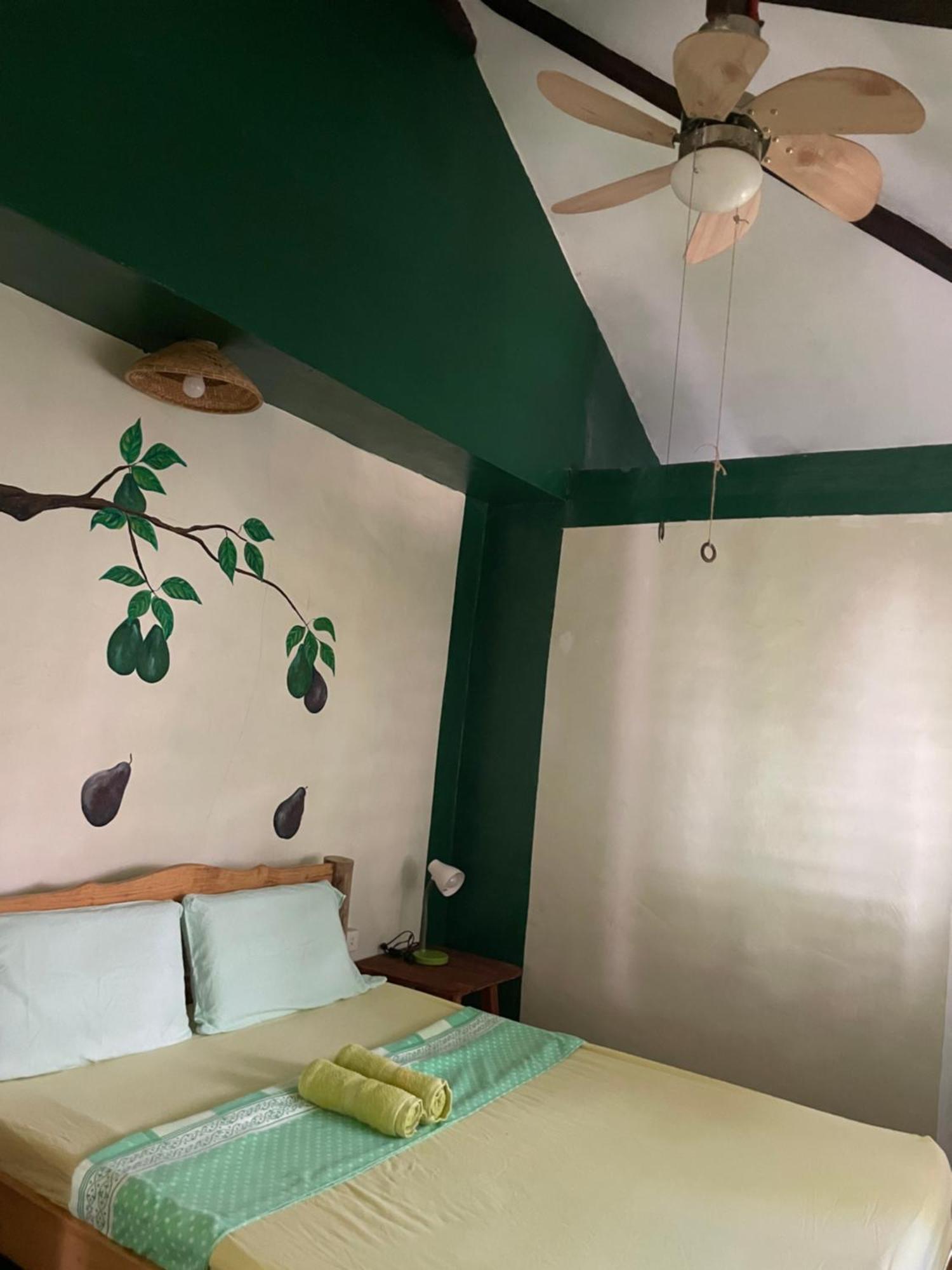 Chelle'S Guesthouse And Backpackers Siquijor Eksteriør bilde