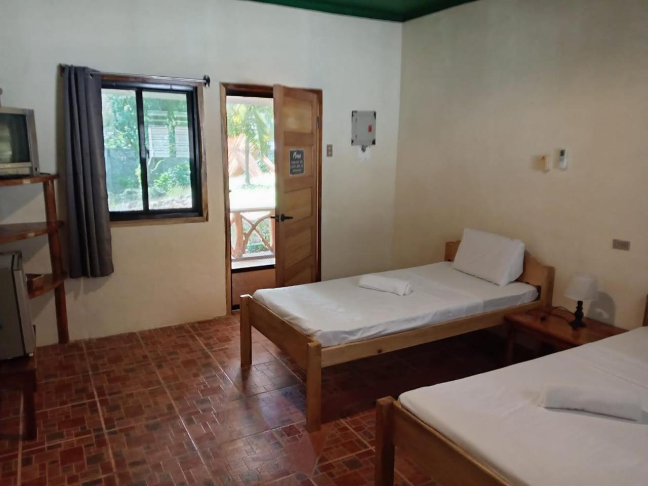 Chelle'S Guesthouse And Backpackers Siquijor Eksteriør bilde